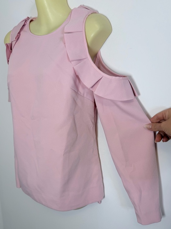 Ted Baker Steffe Cold-Shoulder Ruffle Top - Picture 8 of 14